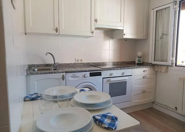 Preciosa Casa Bi-familiar Al Lado De Donosti. Apartment *