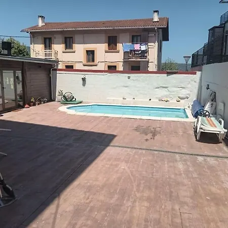 Preciosa Casa Bi-familiar Al Lado De Donosti. Lägenhet *